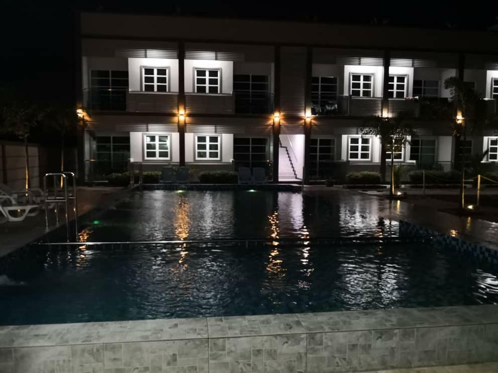 Aneeda Inn Pantai Cenang  Eksteriør bilde