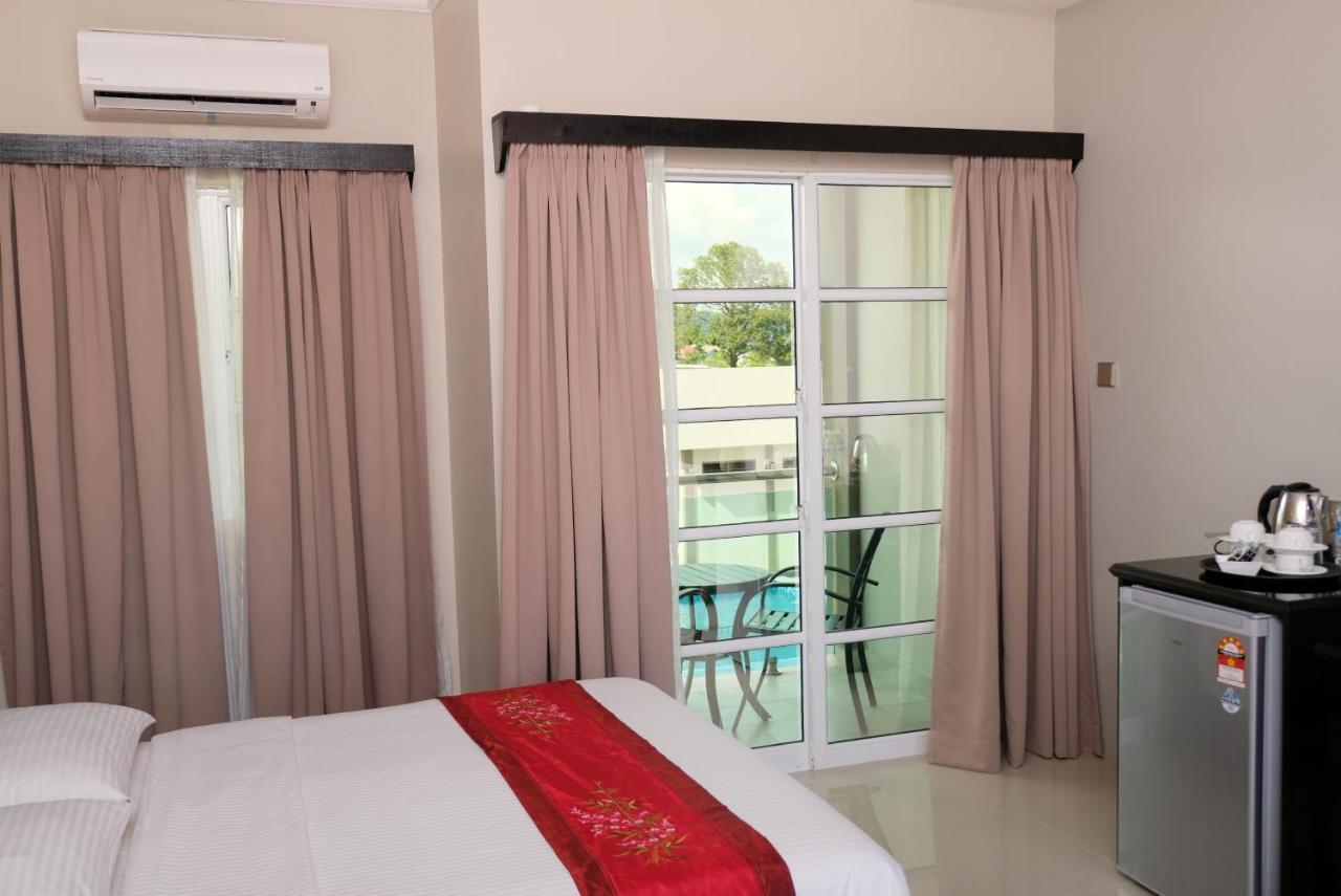 Aneeda Inn Pantai Cenang  Eksteriør bilde