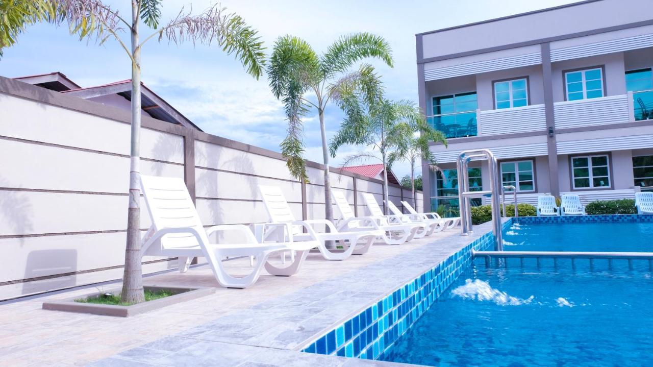 Aneeda Inn Pantai Cenang  Eksteriør bilde