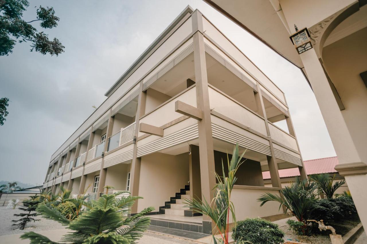 Aneeda Inn Pantai Cenang  Eksteriør bilde